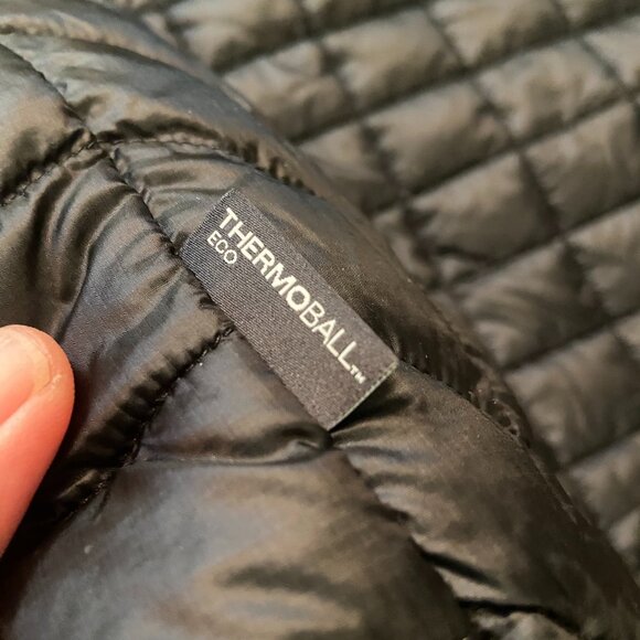 The North Face Thermoball Trekker Jacket - Large - Picture 9 of 10